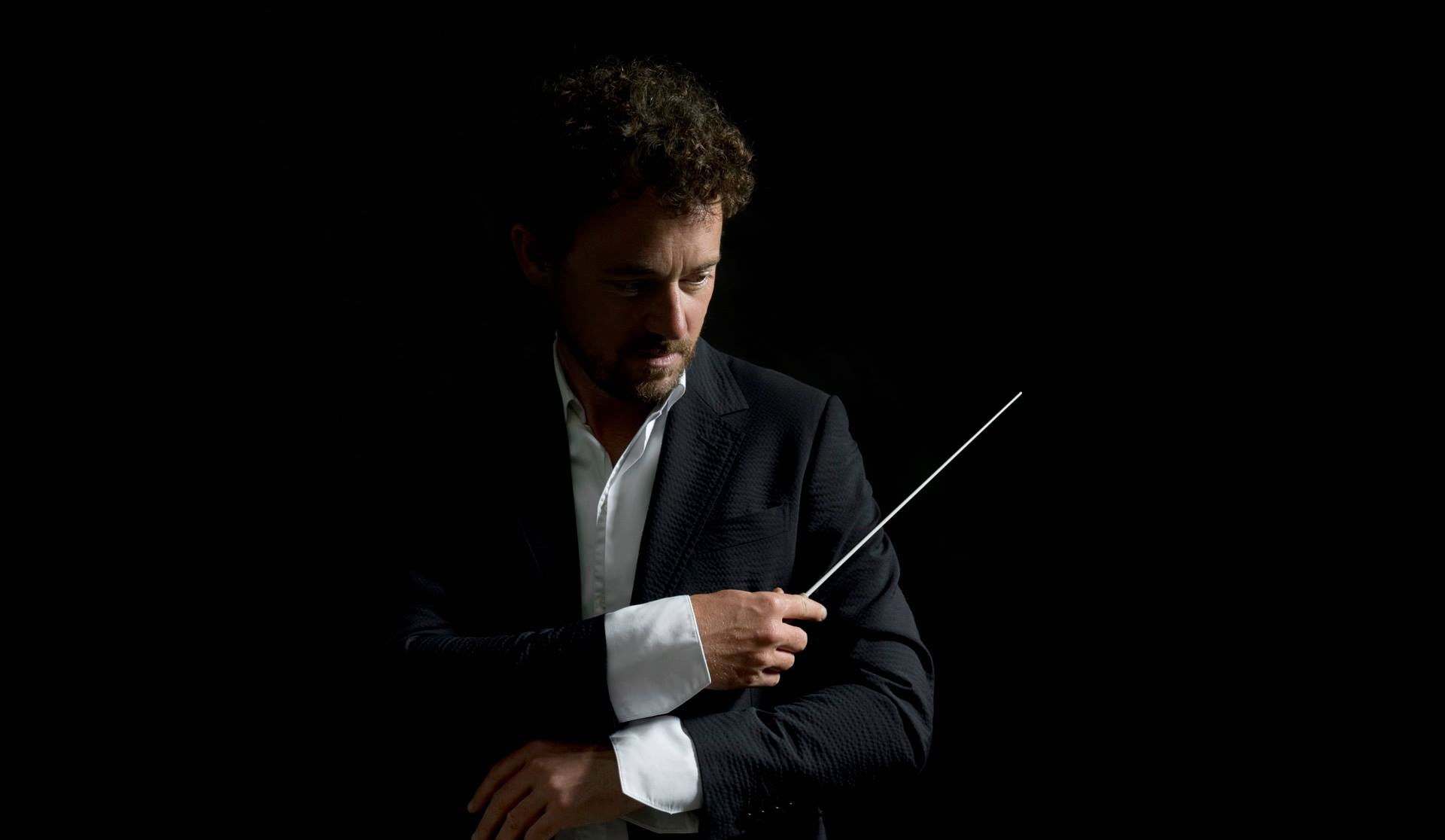 Jean-Luc Tingaud – The First Guest Conductor of the Beethoven Academy Orchestra