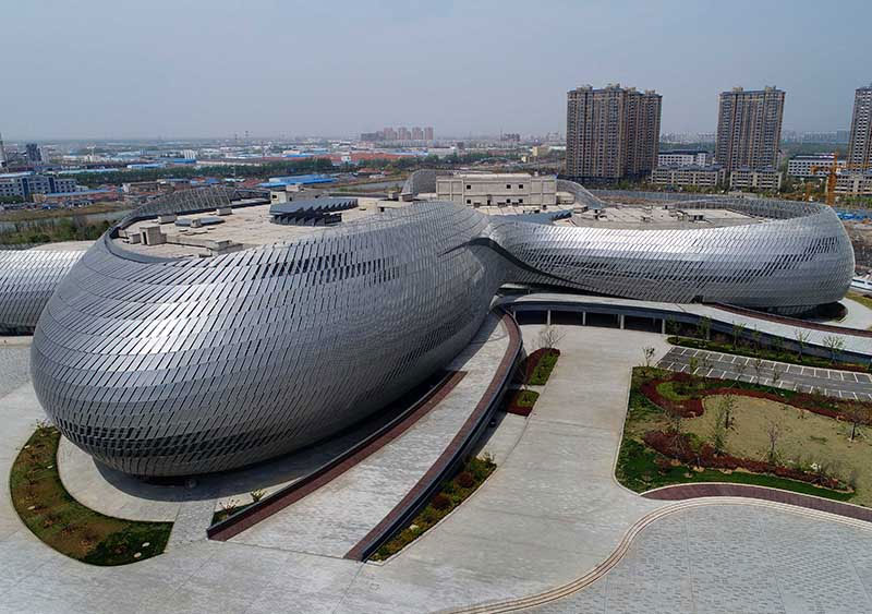 Na zdjęciu Lianyungang Grand Theatre