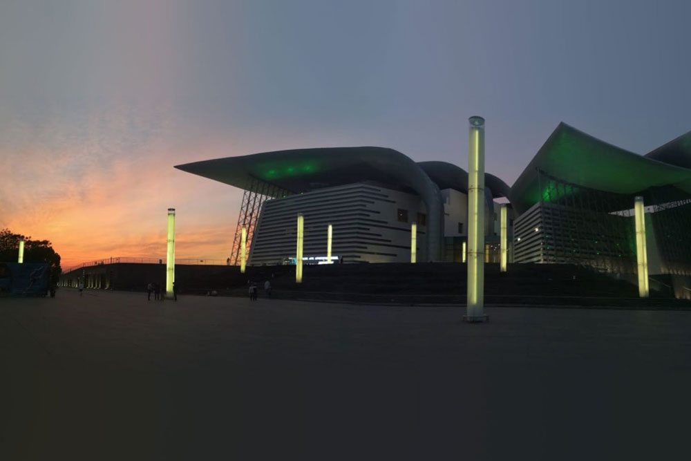 Na zdjęciu Cixi Grand Theatre